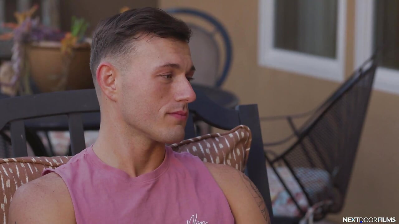 Η Nextdoorfilms ασχολείται με άλλους