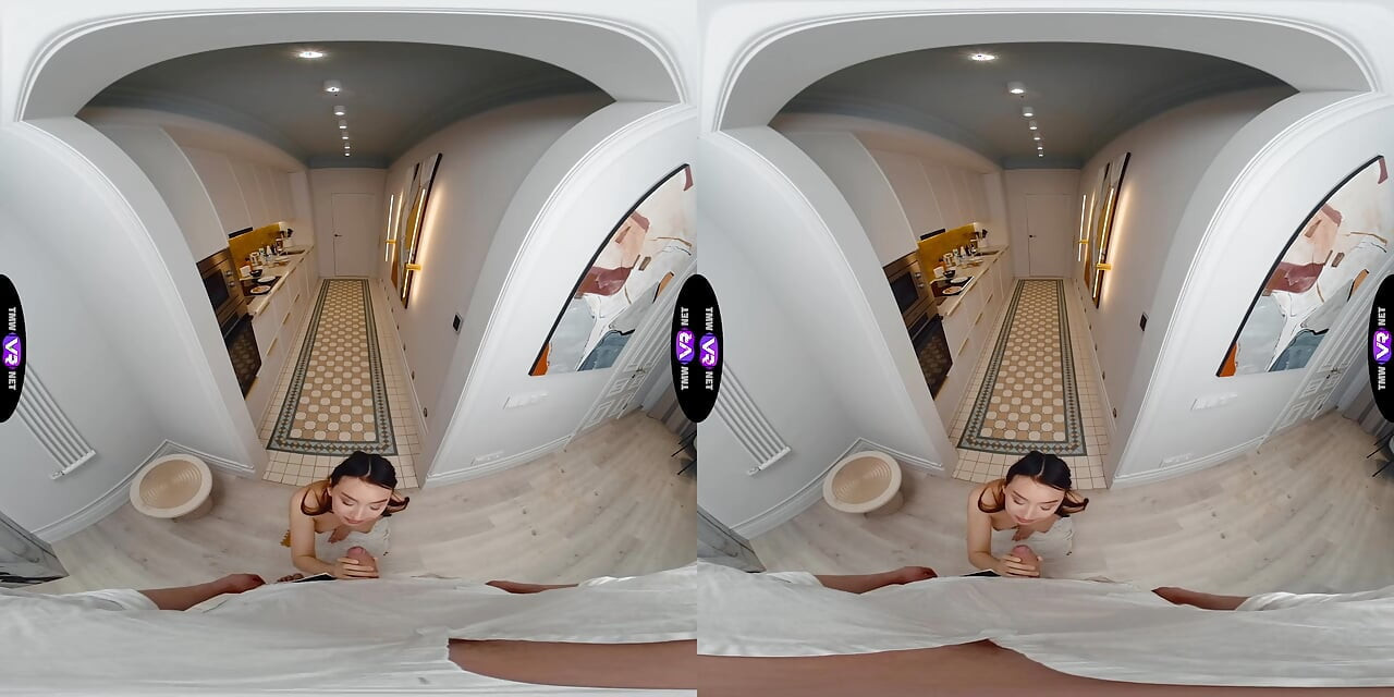Ashly Rabbit serveert hete ochtend anale seks in plaats van ontbijt - Teenmegaworld