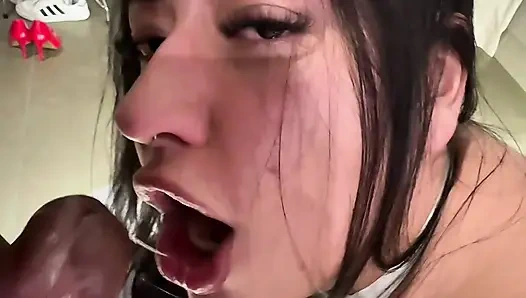 Dieser Follower kam aus Rio de Janeiro, nur um meinen Arsch zu ficken, er hat Druck auf mich ausgeübt und mich schön zum Kommen gebracht