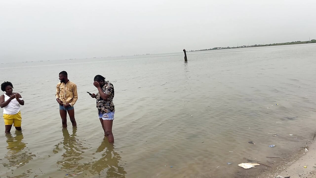 Estamos fuera de Itxqueen Silver Anla y África