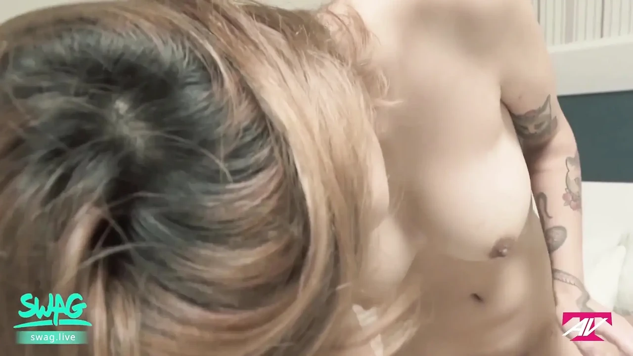 街头搭讪：把一个亚洲单身女孩变成一个荡妇