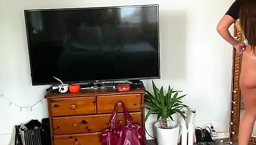 Sürtük İngiliz üniversiteli genç kız asmr 31 talimatı