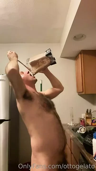 Fat gainer stuffing his face with a game of shake