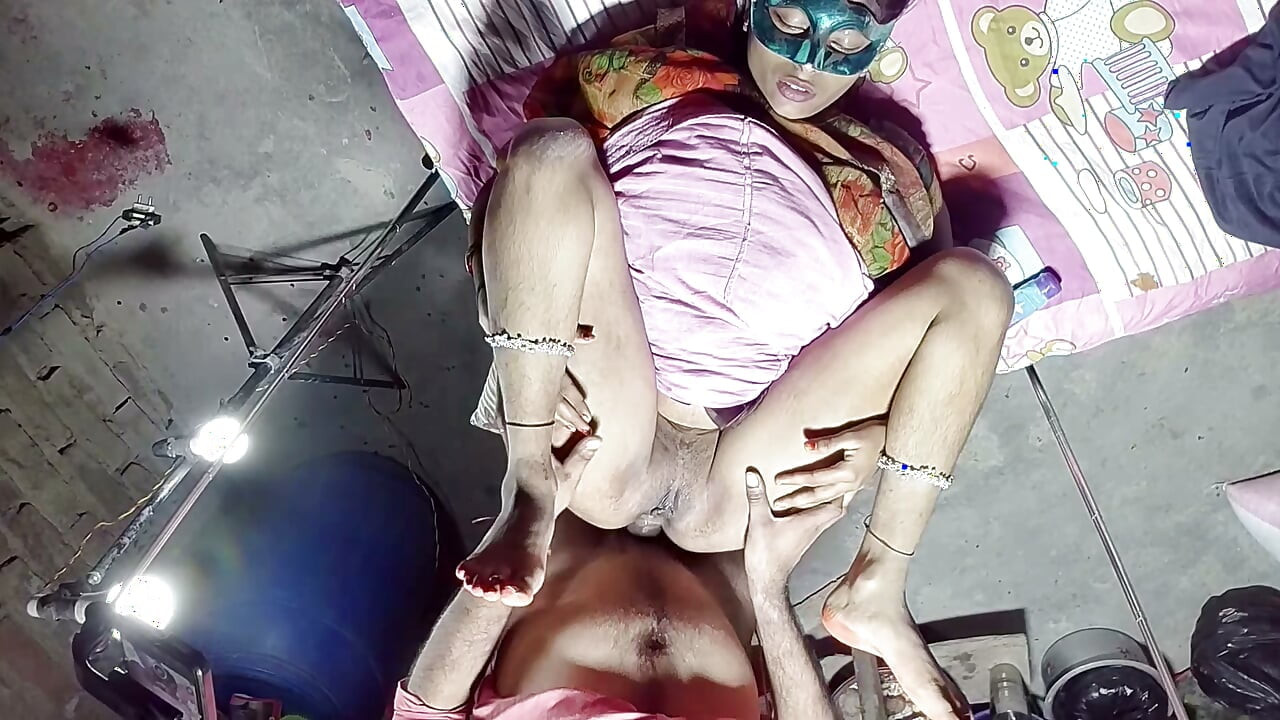 Stepmommy's ass fucked step-son's land with cool ass fucking missionary style in Hindi audio