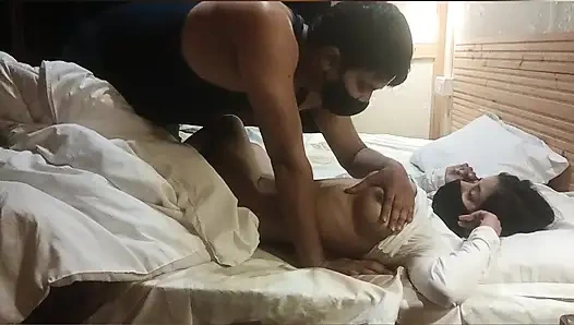 Part 1 - Desi outdoor sex with a stranger girl in the jungle.