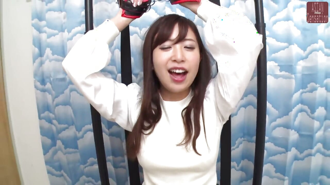 Amateur Challenge - Endure 1000 Licks for 1 Million Yen or Lose and Take a Raw Creampie - Part2