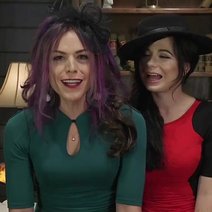 A Dick for the Dick. Siouxsie Q Private I