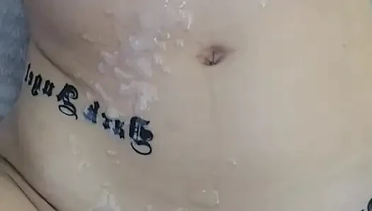 Öffentlicher blowjob und outdoor-ficken, sperma auf titten