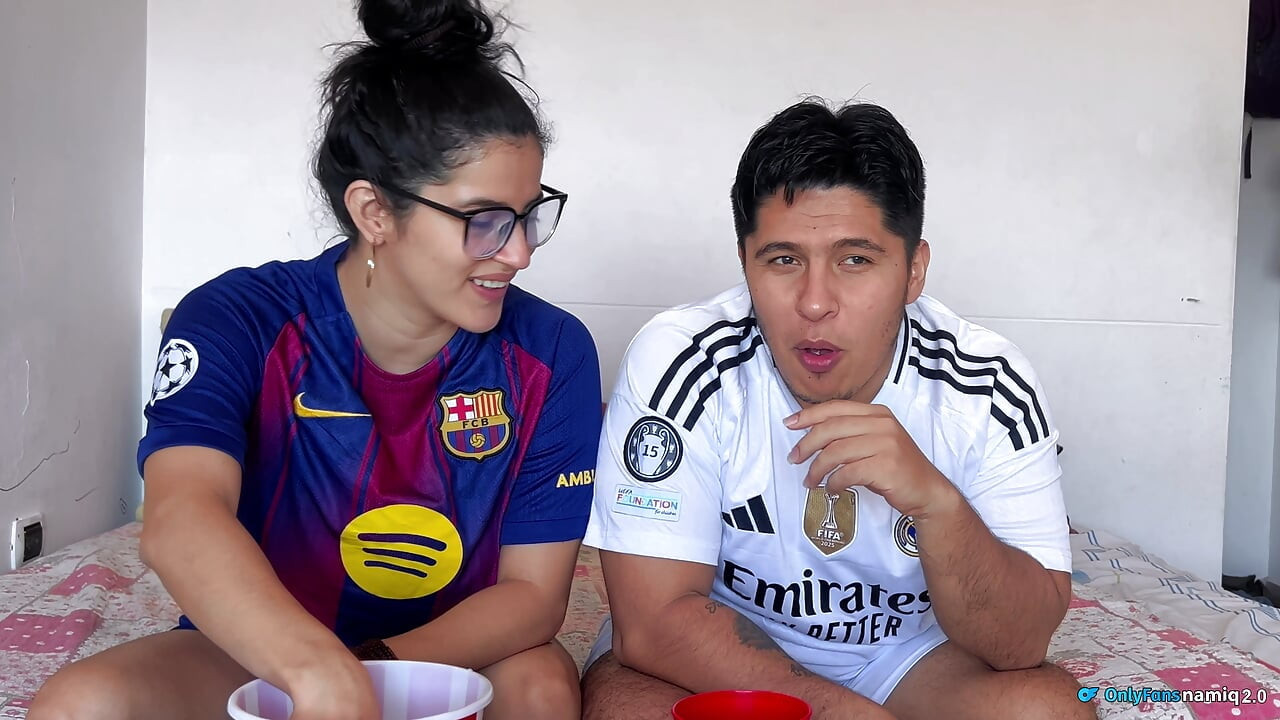 WE BET A BLOWJOB AND HER PUSSY, GUESS WHO WON?