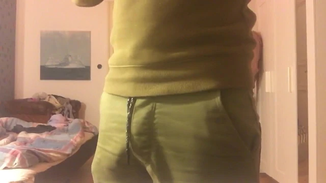TWINK IS ALWAYS HUNGRY FOR RAW COCK