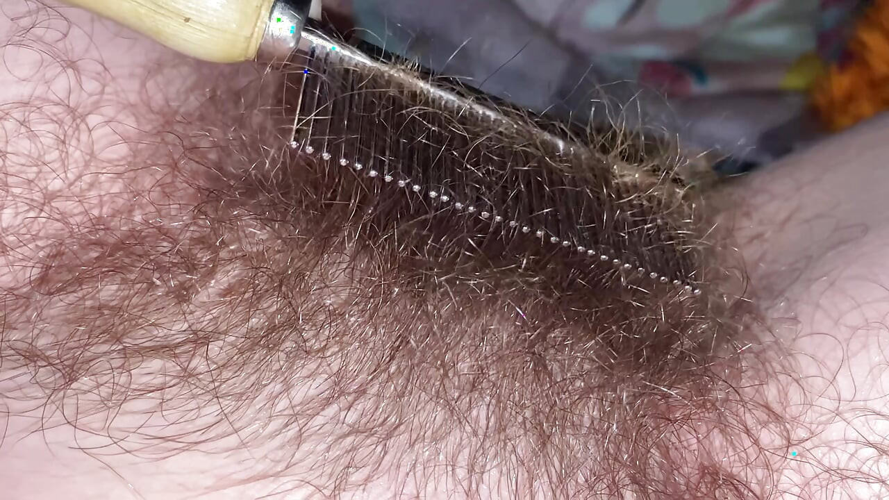 Escovando meu arbusto