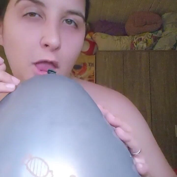 Tease and Pop Oxydized Halloween Balloon - Bunny Looner lowres