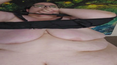 SSBBW Puts on Clothes