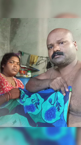 Aunty looks beautiful in pink saree, I fucked her.