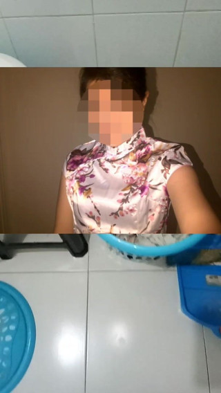 Sneaking and cumming with satin cheongsam dress