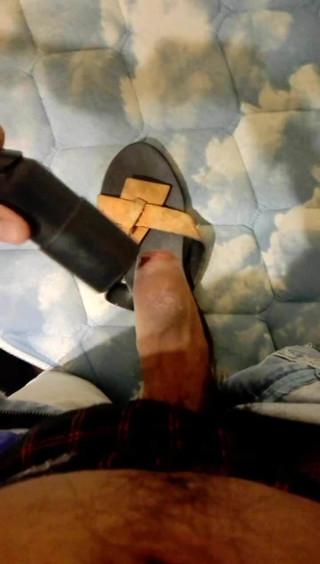 Vacuuming my dick and cum on my girlfriend's sandal.