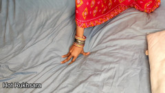 Desi Hot Aunty Sharing Her Uncontrolled Feelings to Friend Hindi