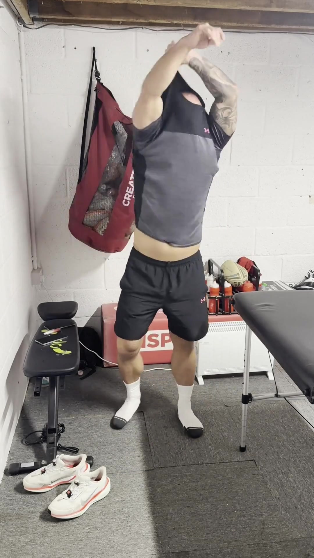 Straight Big Cock Massage & Very Happy Ending