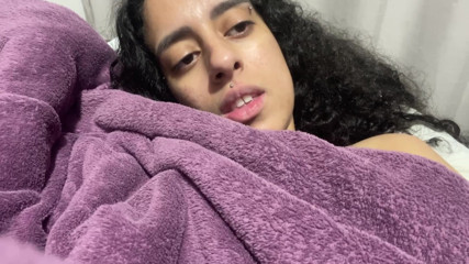 Hairy pussy Under blankets