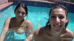 A good blowjob is incomplete without a rimjob and these two brunettes know so