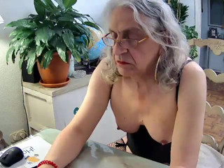 The Dirty Whore Carla Cums on Her Feet and Licks Them Afterwards thumbnail
