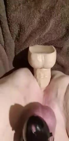 Riding dildo