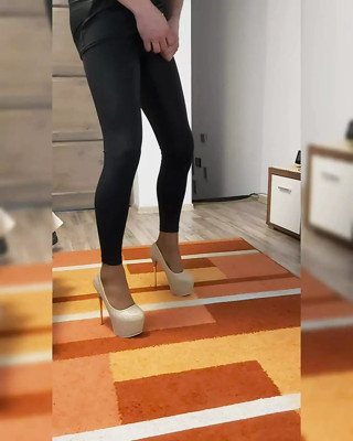Leggings love thumbnail