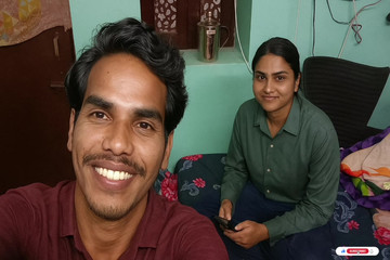 Beautiful Romantic Officer Girls Outdoor By Friends Room -Snapchat143