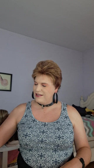 My man wore sexy underwear for me, he left them here and I am sniffing them!