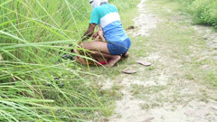 Stepbrother took stepsister to the middle of the canal and her very well