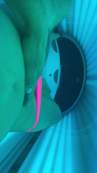 Naughty fun in tanning salon