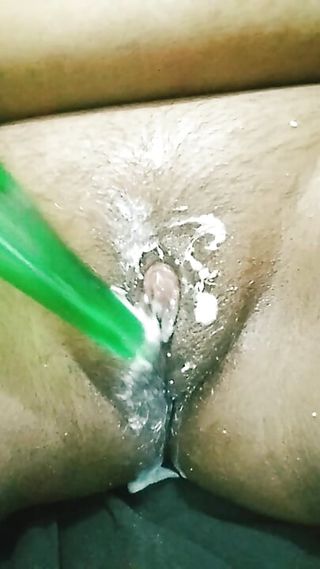 Cumshot close up pussy