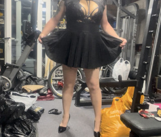 Crossdresser husband playing in stockings and heels. No cumming yet.