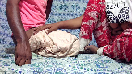 Brother-in-law left in the night of sister-in-law xnxx