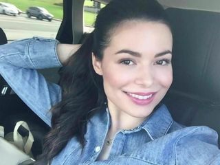 Miranda Cosgrove instagram pics jerk off