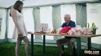 /beam/67a86189cc498f247e7cecc5