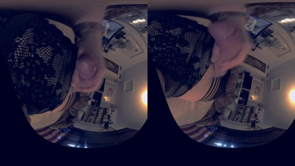 Shemale VR wank