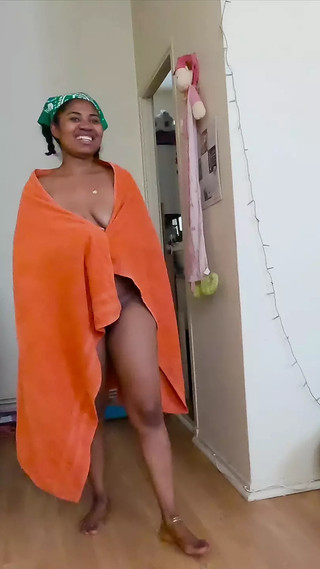 Sexy Dancer Ebony