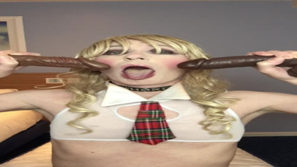 Sissy SandraCDUK Poses Again in a Hotel thumbnail
