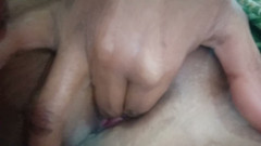 When I'm alone, I feel like rubbing my pussy