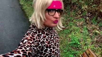 Hot hiking trail sissy fucks her sissy pussy so good outdoor toy