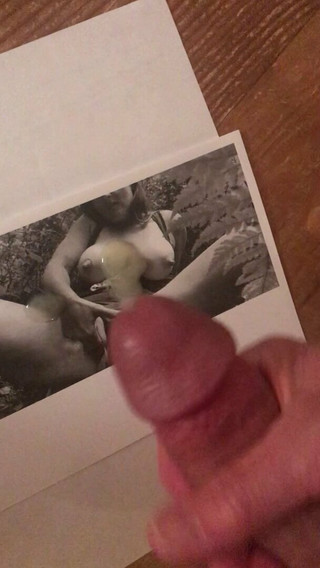 Big Lovely Tits Need Cum