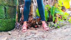 The Longest Outdoor Pee with a Completely Full Bladder