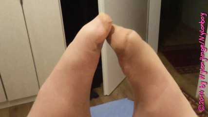 Nylon, feet, cum on a mature cunt