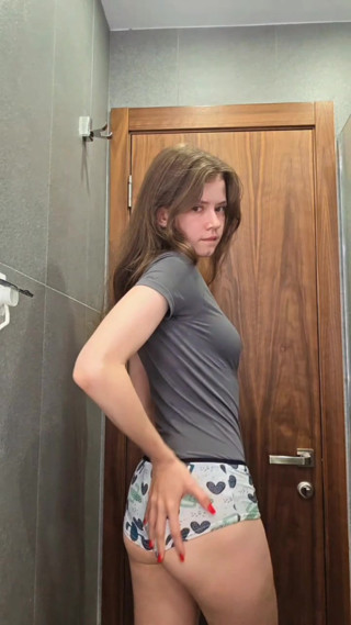 This girl knows how to make you hard.