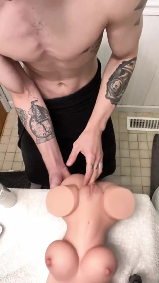 Fucking a Life Like Sex Doll