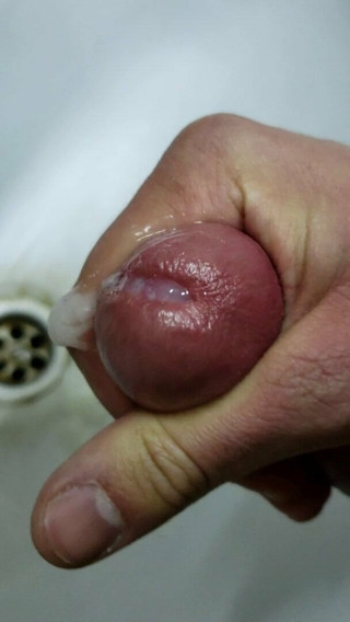 Cumming in a sink during deployment