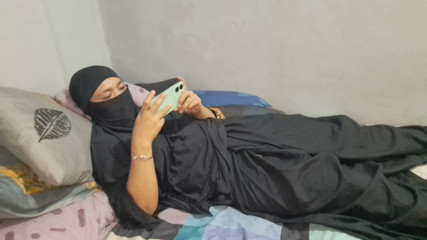An Asian Muslim Aunt Fucking With A Man In A Hat