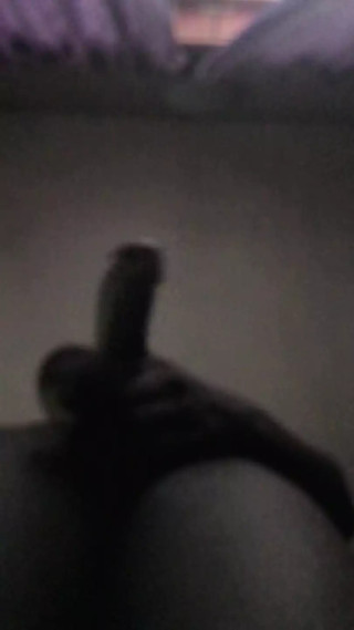 Got so fucking hard today.. need a bitch to slut out