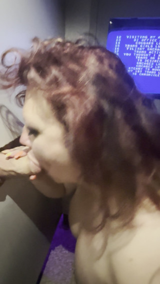 Gloryhole Blowjob at Bna